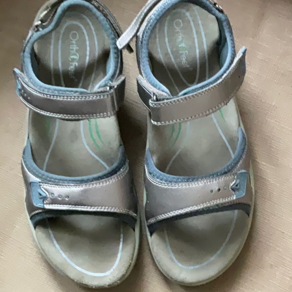 OrthoFeet Malibu Two Way Strap Women’s Sandal Pewter Size 8.5 Medium Width EUC
